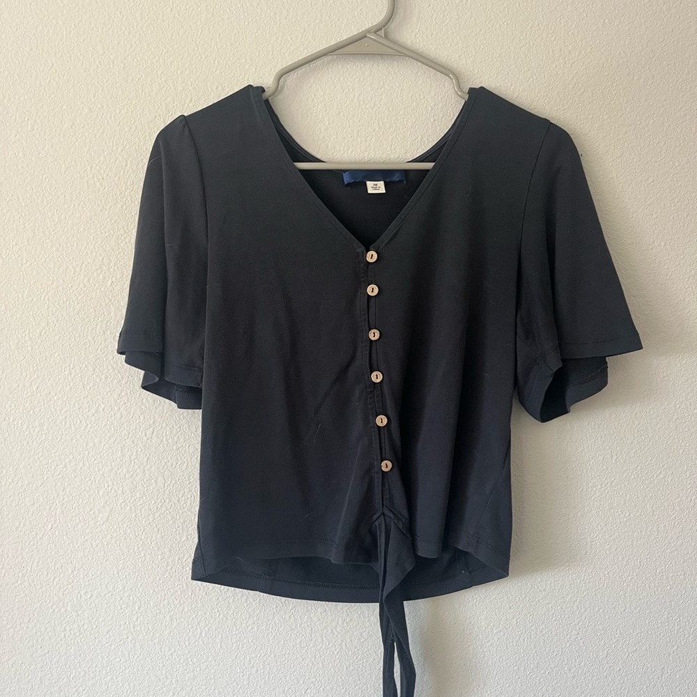 Francesca's Collections Black Button-Down Top